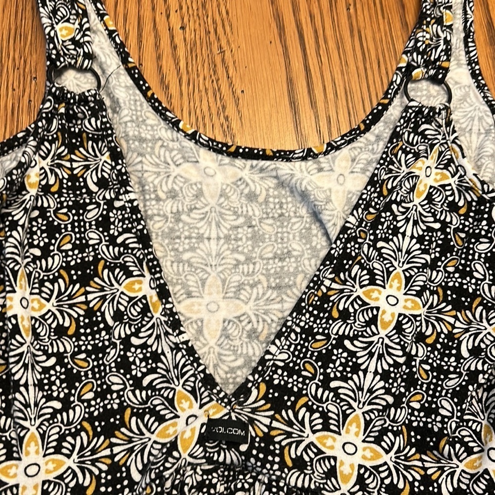Volcom Romper/1 - Picture 3 of 3